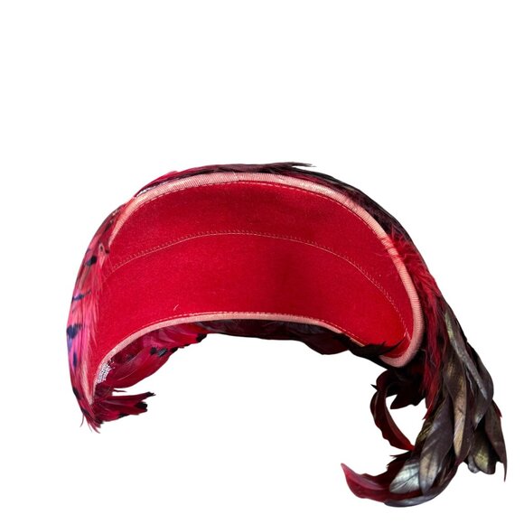 Feathered Womens Red Fascinator Hat With Iridescent Green Accents Elegant Vintag - Picture 8 of 8
